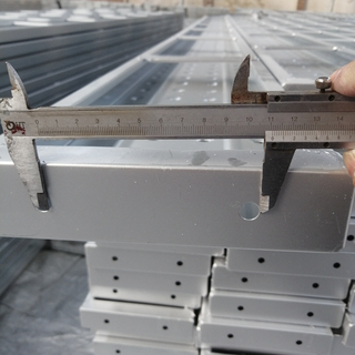 1.0mm Thickness Steel Scaffolding Walk Boards para sa Konstruksyon